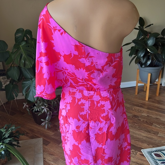 DO+BE One Shoulder Pink Floral Dress - Picture 6 of 9